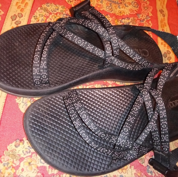 Chacos - Picture 7 of 11